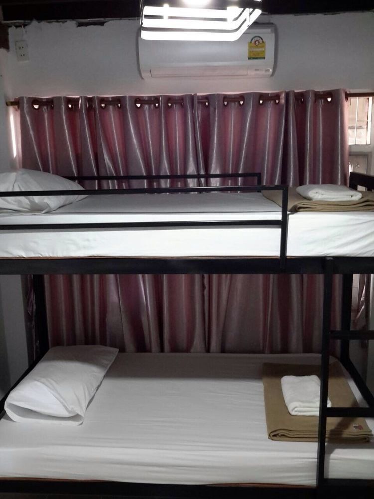 Baan Park Raak Backpacker Hostel Chiang Mai Ngoại thất bức ảnh
